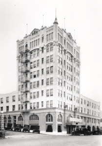 vintage-photos-of-the-hotel