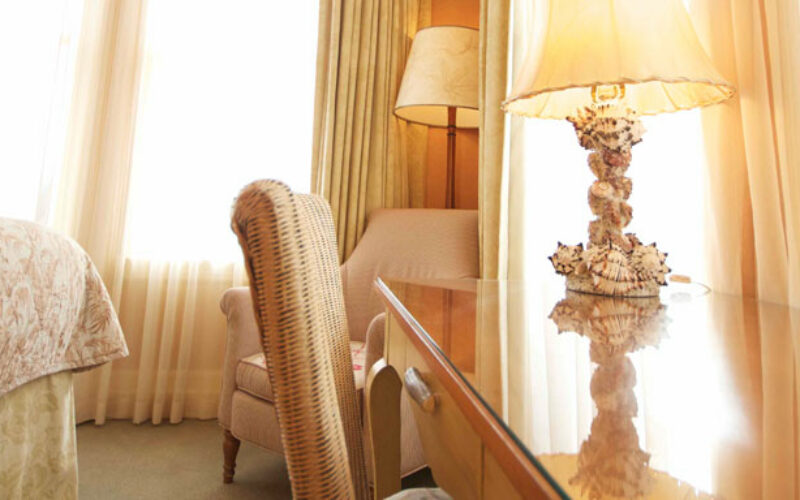 Parlor King Ashland Springs Hotel