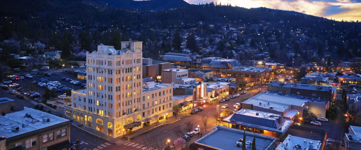 Unwind together with a deeply relaxing side-by-side Aromatherapy Massage, designed to calm the mind and restore the body. Warm cherry pit pillows and optional warm stones ease tension, setting the tone for a cozy overnight escape in the heart of Ashland.Learn More