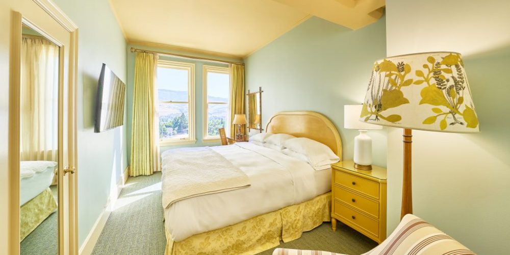 Relax in this traditional European boutique style room featuring one King bed. Eclectic décor comprised of custom painted furniture and muted fabrics combined with 19th century pressed and framed French herbs emphasize the hotel's overall naturalist theme.View Room